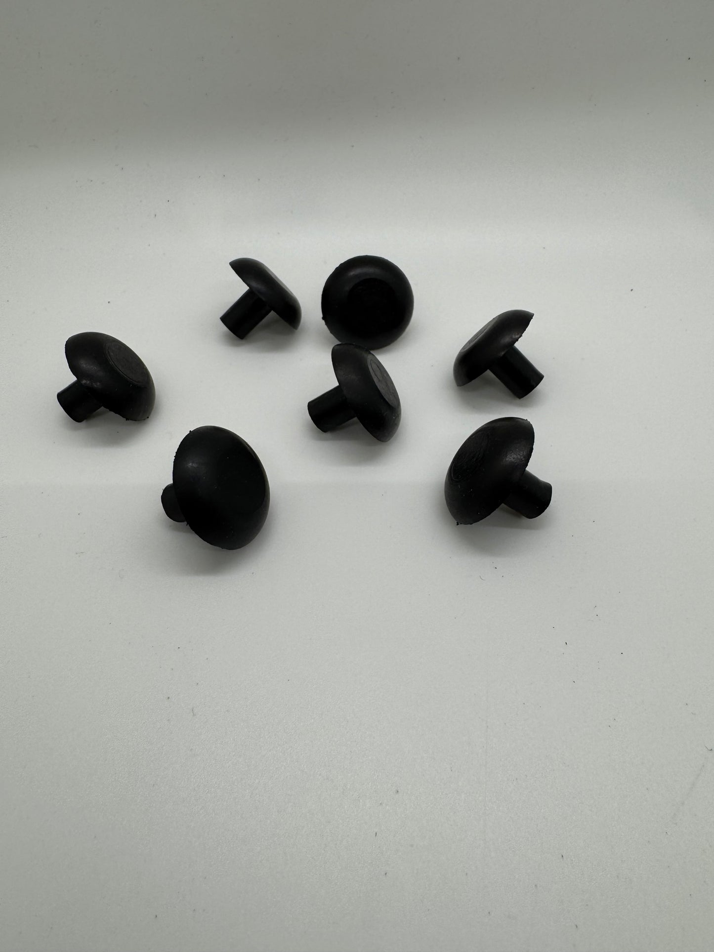 BUTT CAP PLUGS - 7 PACK