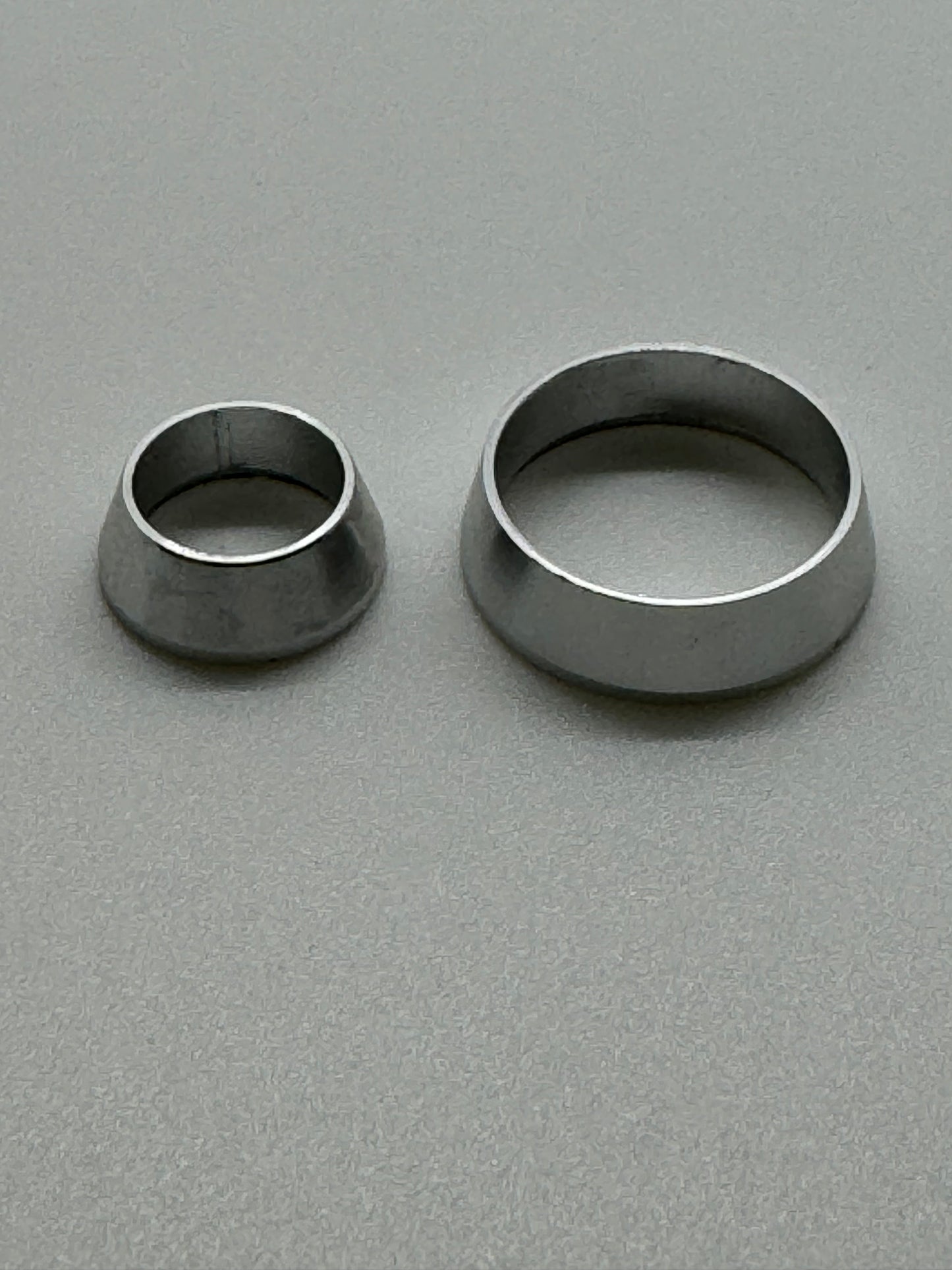 SMOOTH ALUMINUM WINDING CHECK/SILVER