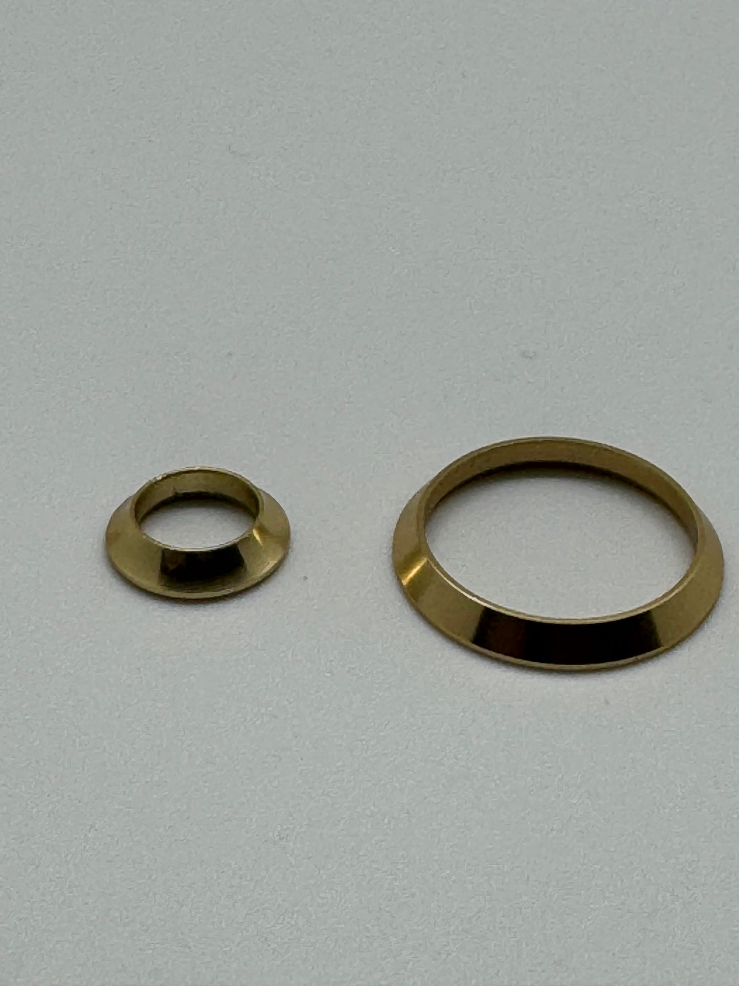 FLARED SMOOTH ALUMINUM WINDING CHECK/PALE GOLD
