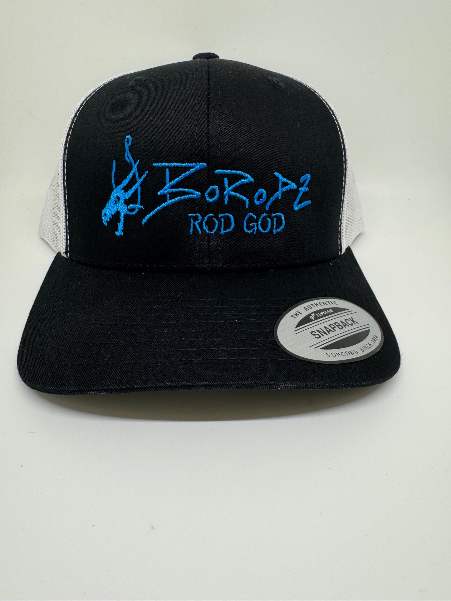BLACK/WHITE WITH BLUE LOGO HAT