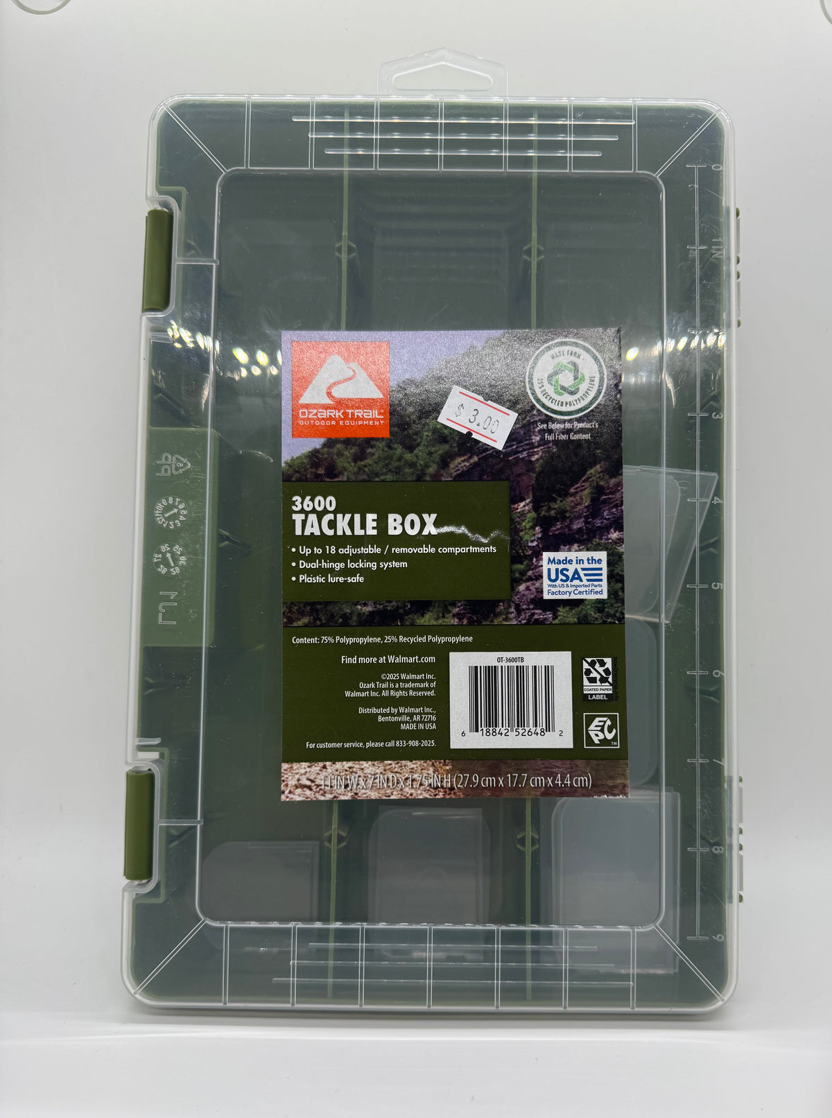 3600 TACKLE BOX - 2 COLORS