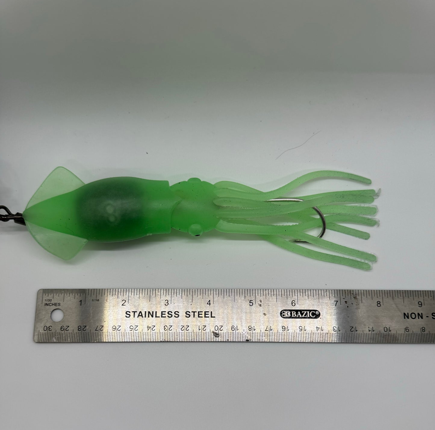 8 OZ GREEN LITE SQUID LURE