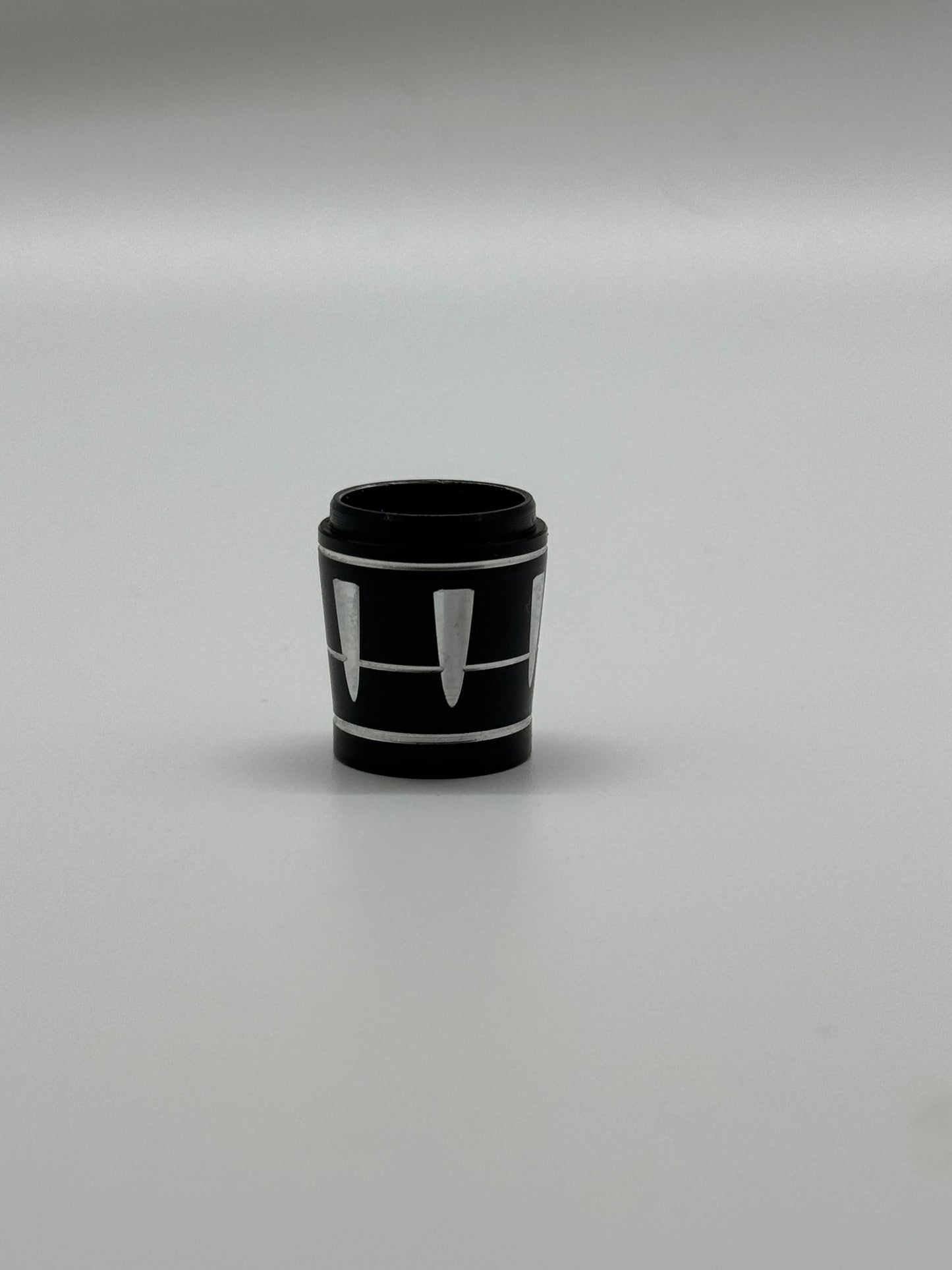 OVERSIZED WINDING CHECK/SILVER